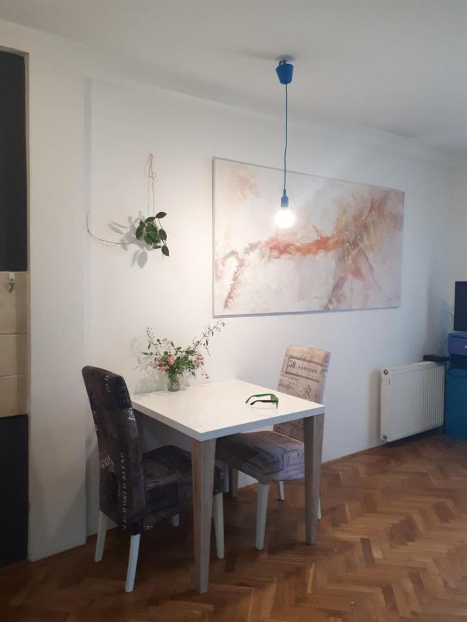 Garden Apartmanz Novi Sad Exterior foto