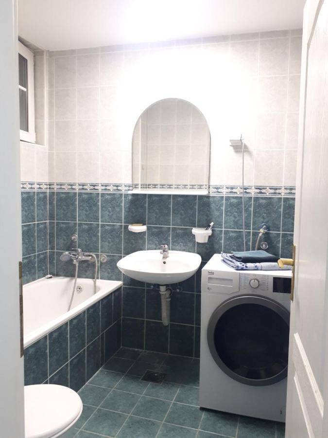 Garden Apartmanz Novi Sad Exterior foto